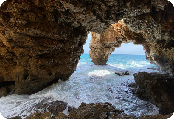 cova del arcs cala moraig